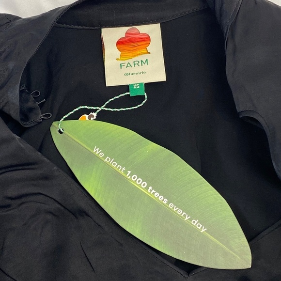 FARM RIO Heart Neckline Mini Dress in Black Size XS -NWT - Picture 8 of 12